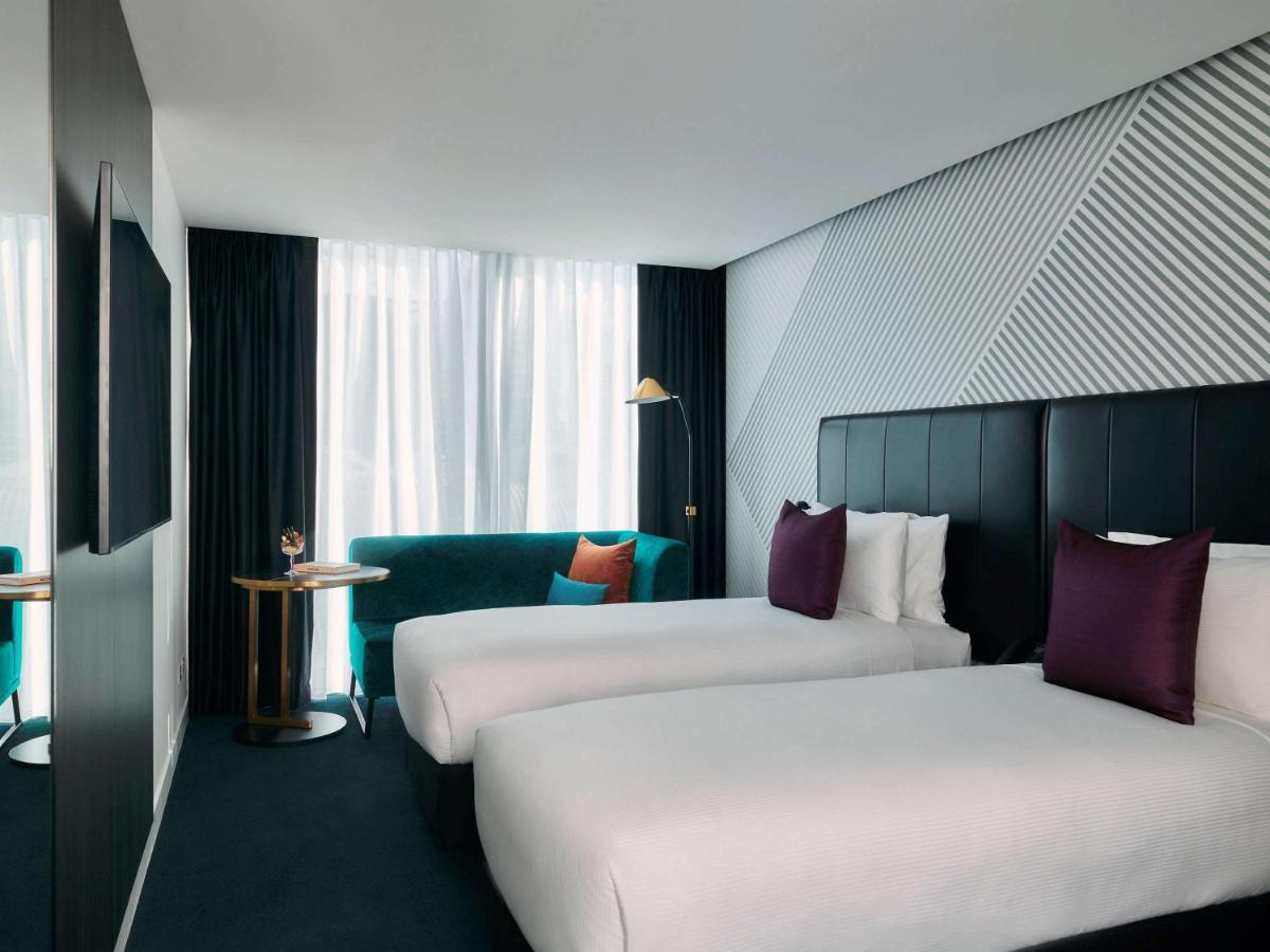 Movenpick Hotel Melbourne On Spencer Екстериор снимка