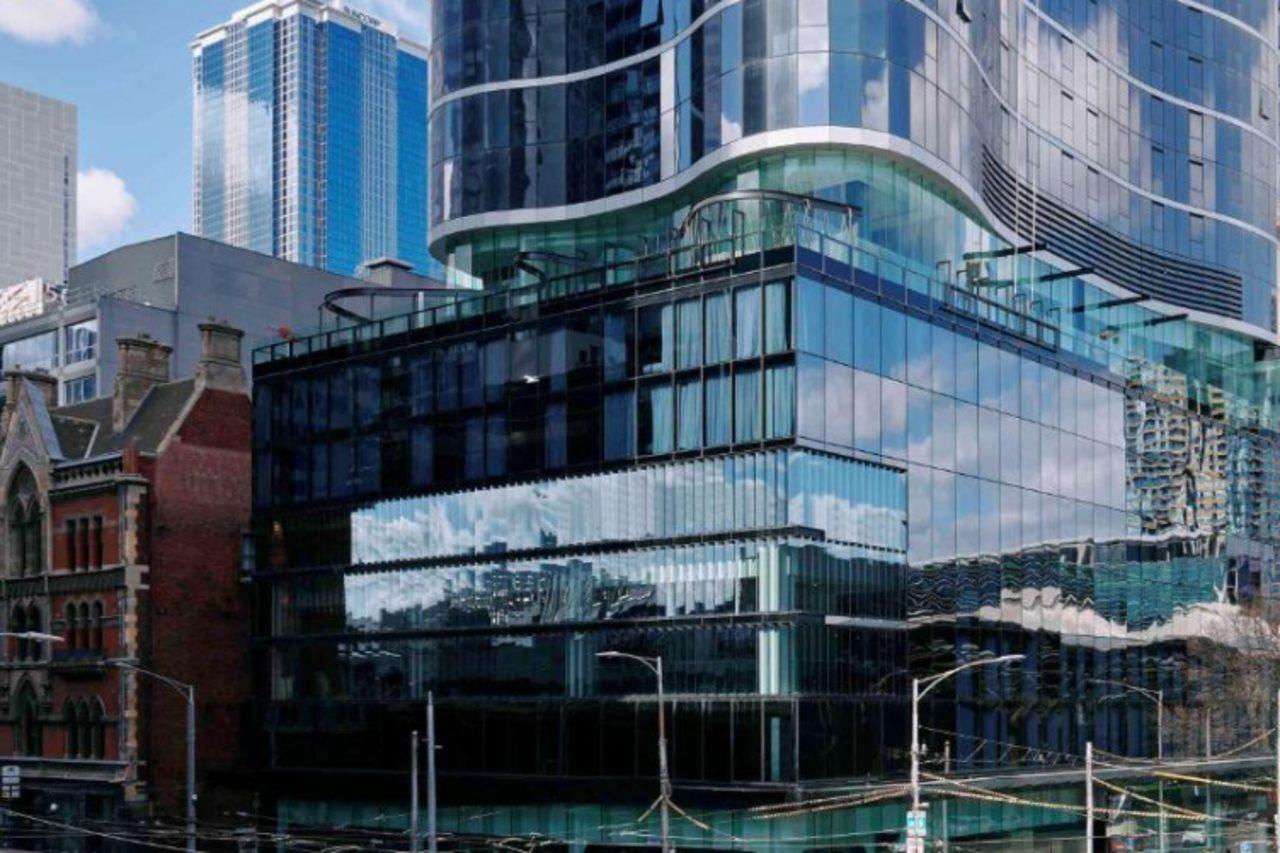 Movenpick Hotel Melbourne On Spencer Екстериор снимка