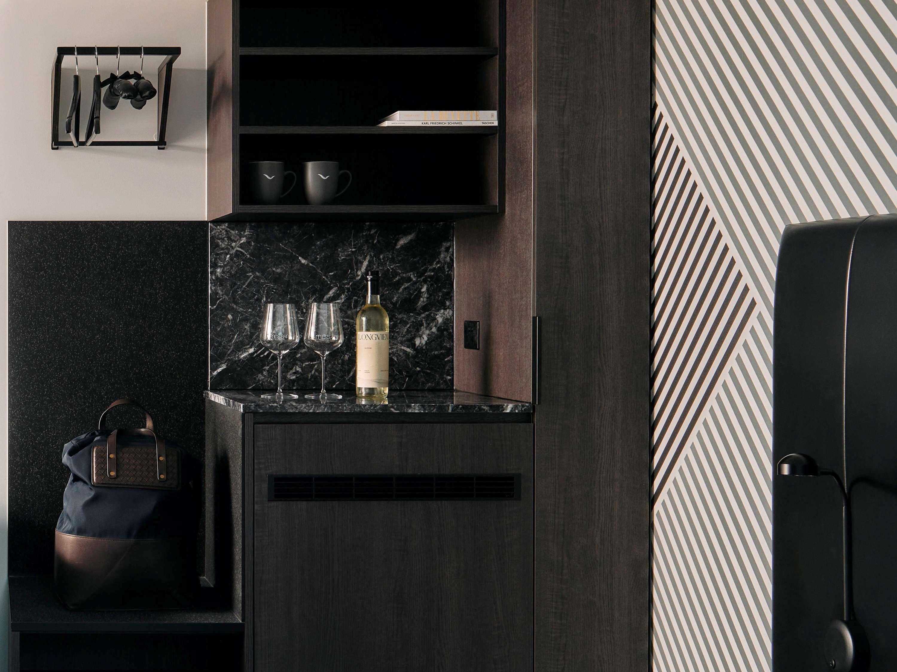 Movenpick Hotel Melbourne On Spencer Екстериор снимка