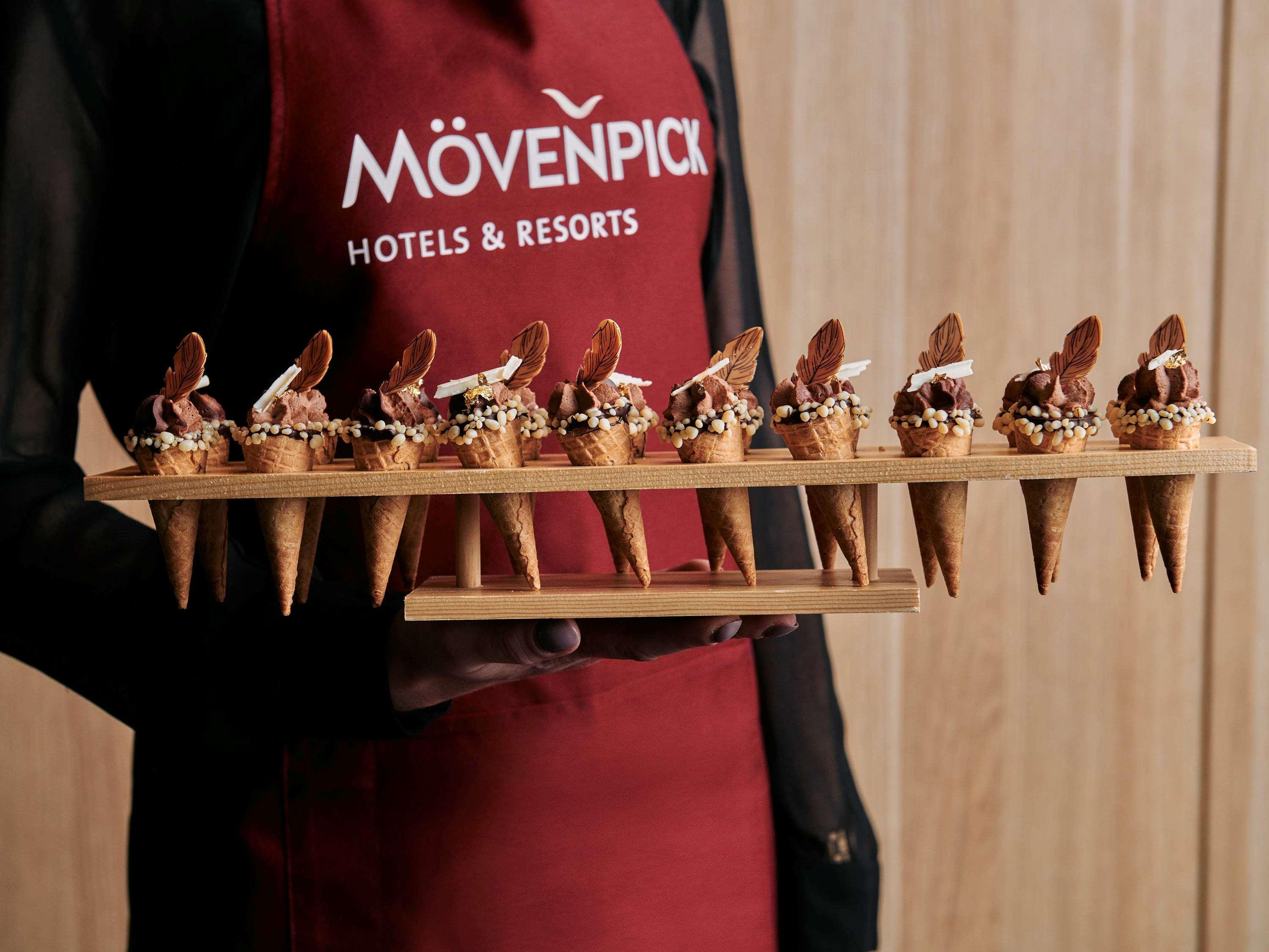 Movenpick Hotel Melbourne On Spencer Екстериор снимка