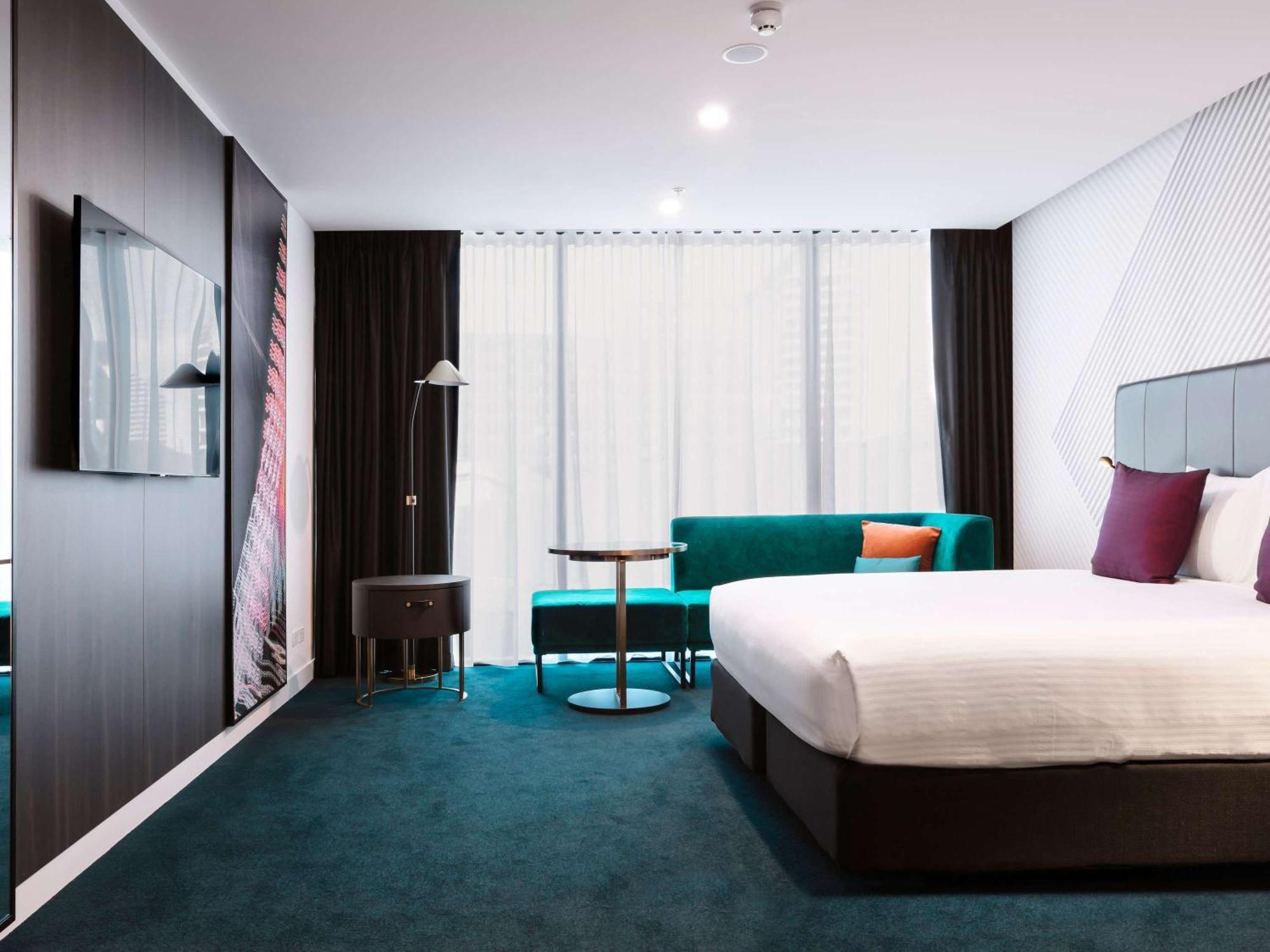 Movenpick Hotel Melbourne On Spencer Екстериор снимка